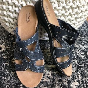 Clarks Bendables Leather Adjustable Sandals